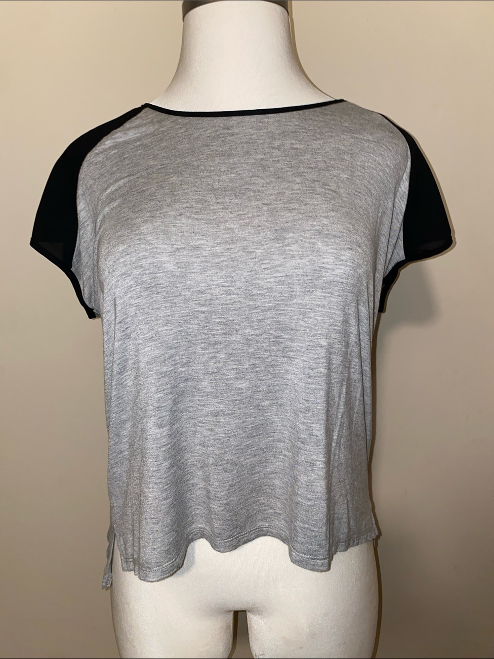 Ginger G Two-Tone Black & Light Gray Women's Top Size Large